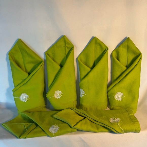 Other - SET OF 6 VINTAGE LIME GREEN EMBROIDERED  SOFT CLOTH NAPKINS- RARELY USED - 18X18